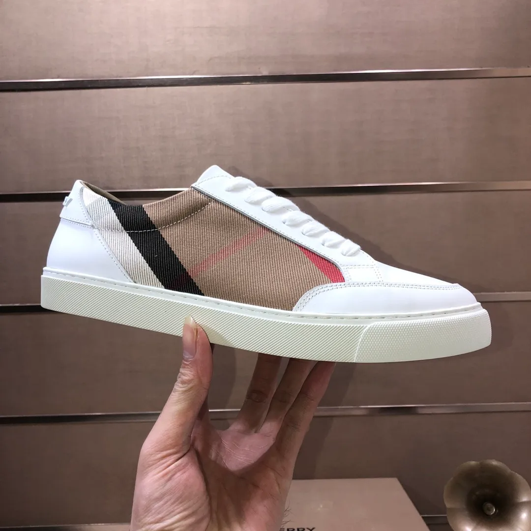 Men's shoes 💰480💰 [Burberry] (cowhide lining) classic low-top sneakers｜Imported cowhide with classic plaid fabric｜Cowhide lining｜Original outsole｜Fine workmanship and comfortable to wear Size: 38-44 (customized at 45)